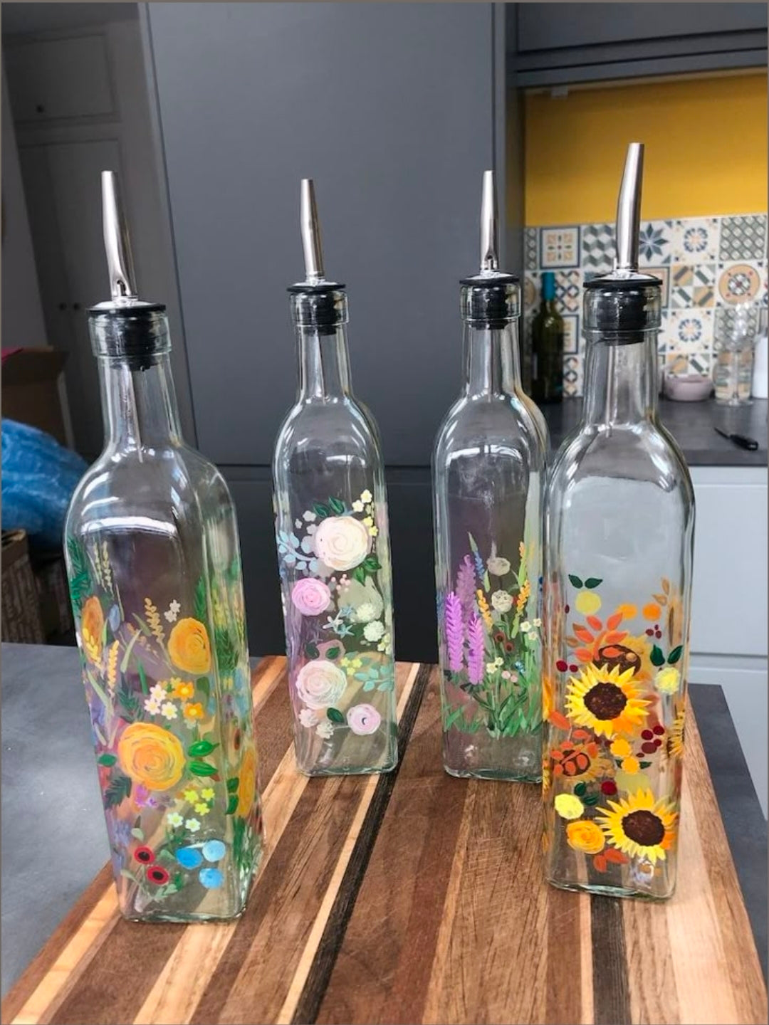 2026 / OIL BOTTLE PAINTING // SUN 22 FEB