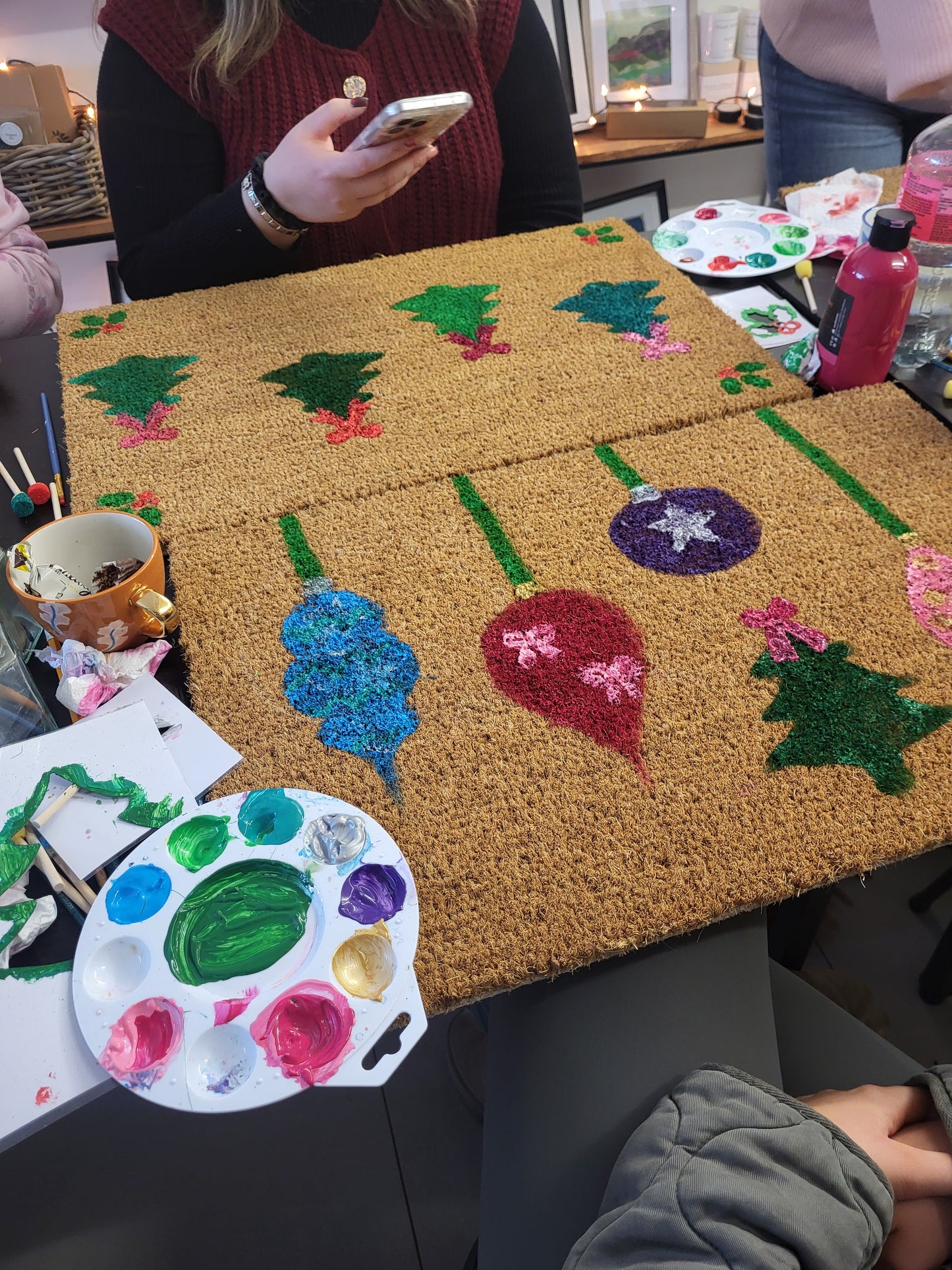 2025 CHRISTMAS PAINTED DOORMAT // SUN 7TH DECEMBER
